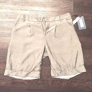 NWT Vera Wang Bermuda Shorts | Dress Shorts